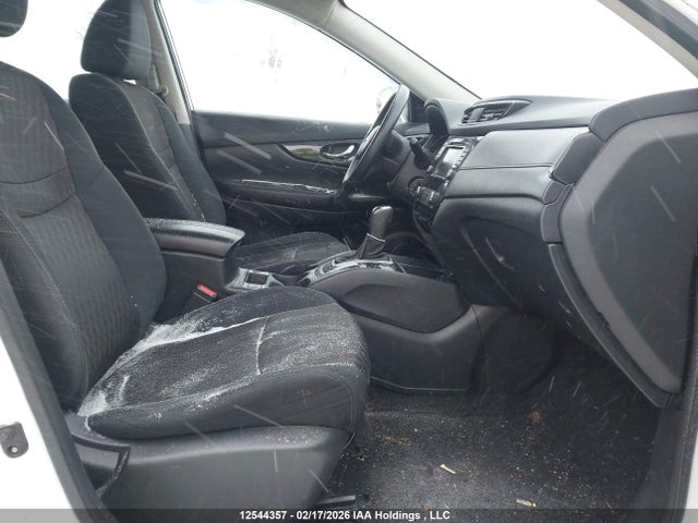 5N1AT2MTXJC777311 Nissan Rogue S/sl