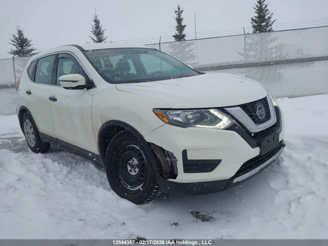 5N1AT2MTXJC777311 Nissan Rogue S/sl