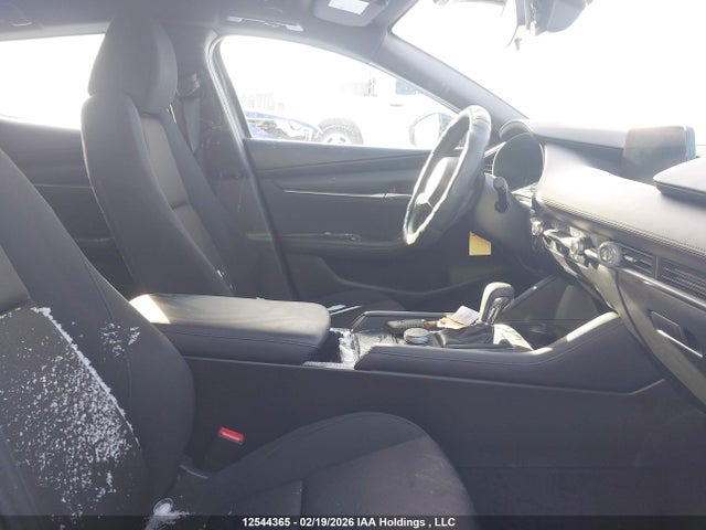 JM1BPAKMXS1757009 Mazda 3 Select Sport