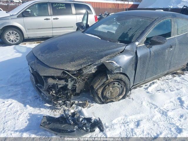 JM1BPAKMXS1757009 Mazda 3 Select Sport