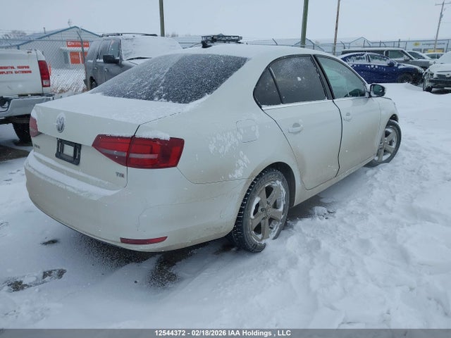 3VWD67AJ5GM281023 Volkswagen Jetta 1.4 Tsi Comfortline
