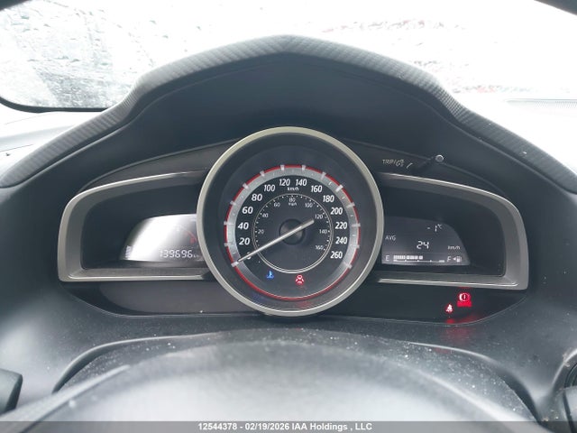 3MZBM1U79FM182598 Mazda MAZDA3