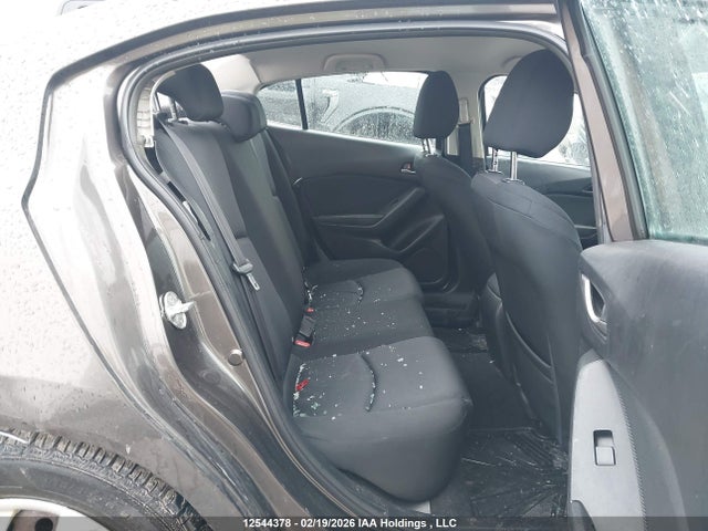 3MZBM1U79FM182598 Mazda MAZDA3