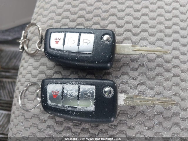 JN1BJ1CR9JW206909 Nissan Qashqai S/sl/sv