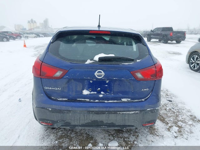 JN1BJ1CR9JW206909 Nissan Qashqai S/sl/sv