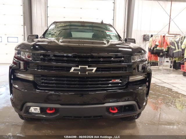 2022 Chevrolet Silverado Ltd K1500 Lt Trail Boss მანქანა იყიდება აუქციონზე, vin: 3GCUYFET5NG197895, აუქციონის ნომერი: 12544399