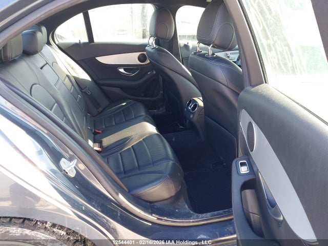 55SWF4KBXFU064957 Mercedes-Benz C 300 4matic