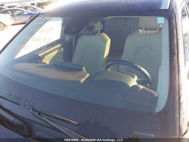 5TDDZRBH2NS209890 Toyota Highlander Limited
