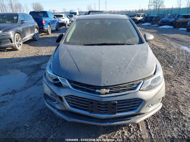 1G1BF5SM3J7193234 Chevrolet Cruze