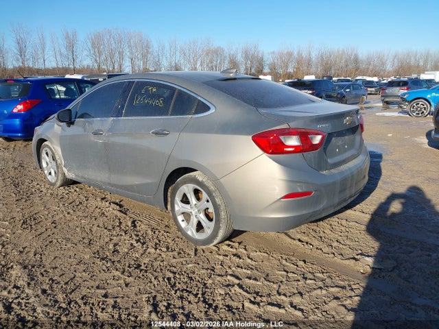 1G1BF5SM3J7193234 Chevrolet Cruze