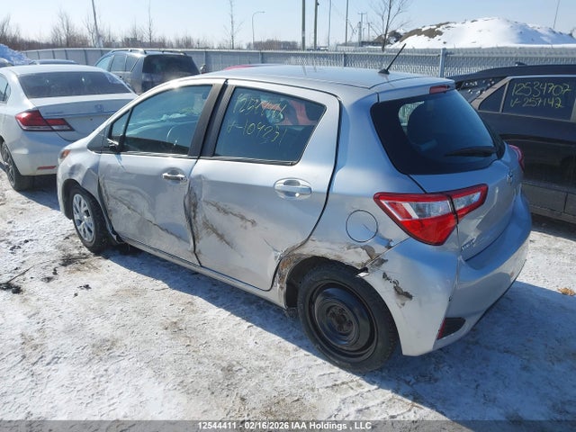 VNKKTUD36KA104251 Toyota YARIS LE