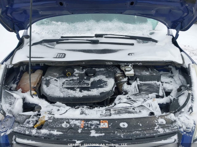 1FMCU9G9XFUC15618 Ford ESCAPE SE