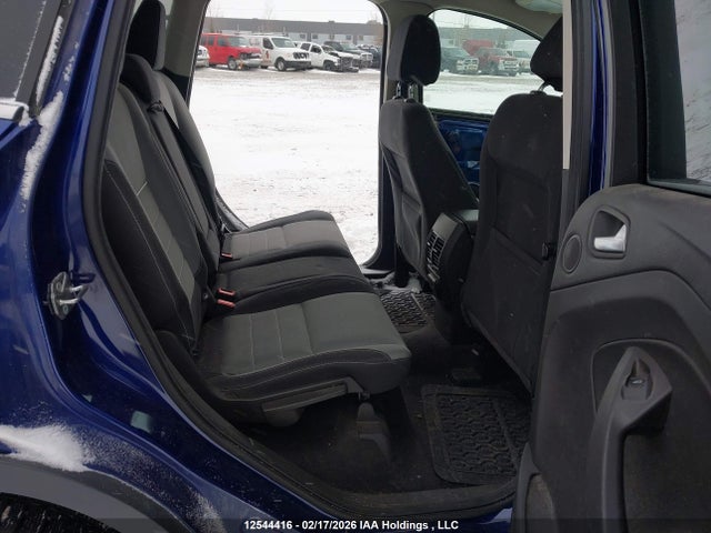 1FMCU9G9XFUC15618 Ford ESCAPE SE