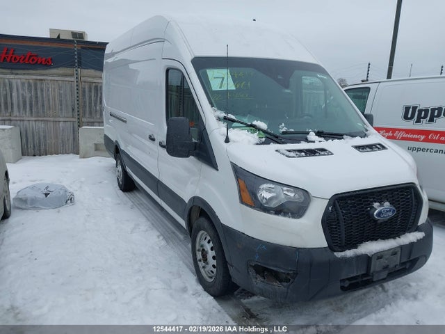 1FTBR3U87NKA25621 Ford Transit T-250