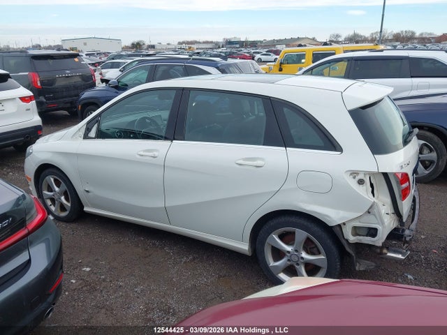 WDDMH4EB1EJ187168 Mercedes-Benz B250