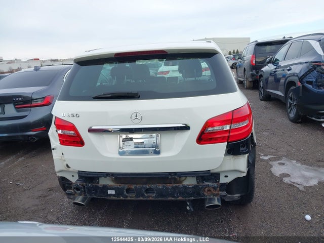 WDDMH4EB1EJ187168 Mercedes-Benz B250