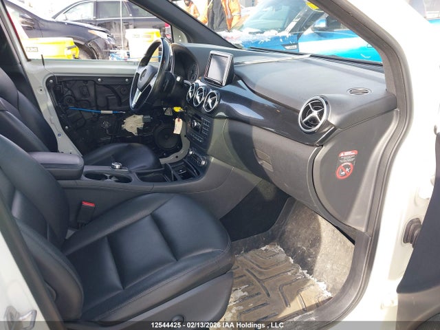 WDDMH4EB1EJ187168 Mercedes-Benz B250