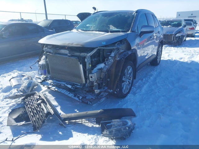 2T3R1RFV9KW029104 Toyota Rav4 Xle/xle Premium