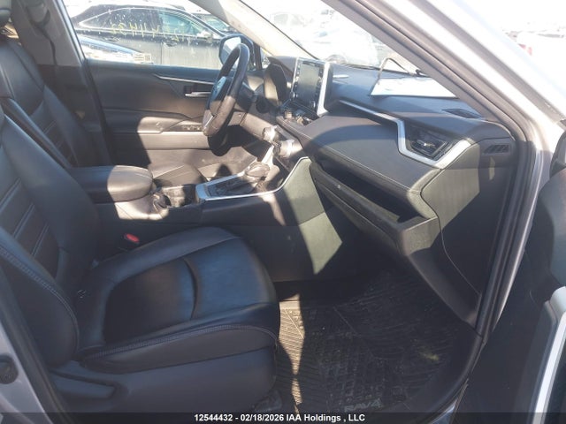 2T3R1RFV9KW029104 Toyota Rav4 Xle/xle Premium
