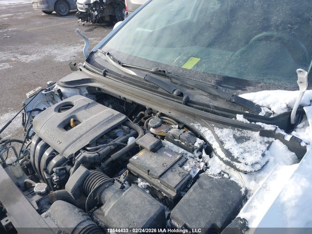 Hyundai Elantra Essential Auto Ivt 2020 KMHD74LF7LU109147 Image 21