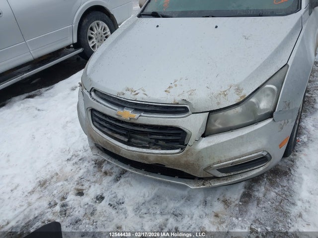 1G1PC5SBXF7289723 Chevrolet CRUZE LT
