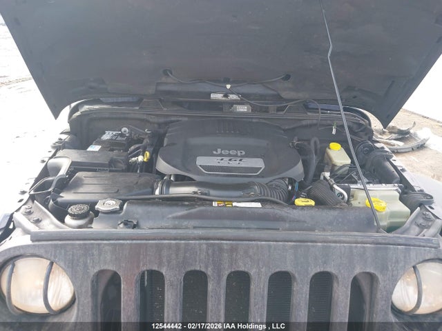 12544442 :رقم المزاد ، 1C4BJWEGXDL598732 vin ، 2013 Jeep Wrangler Unlimited Sahara مزاد بيع