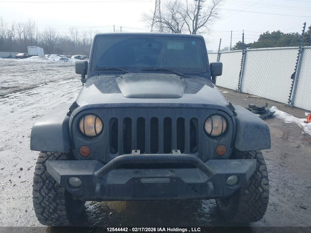12544442 :رقم المزاد ، 1C4BJWEGXDL598732 vin ، 2013 Jeep Wrangler Unlimited Sahara مزاد بيع