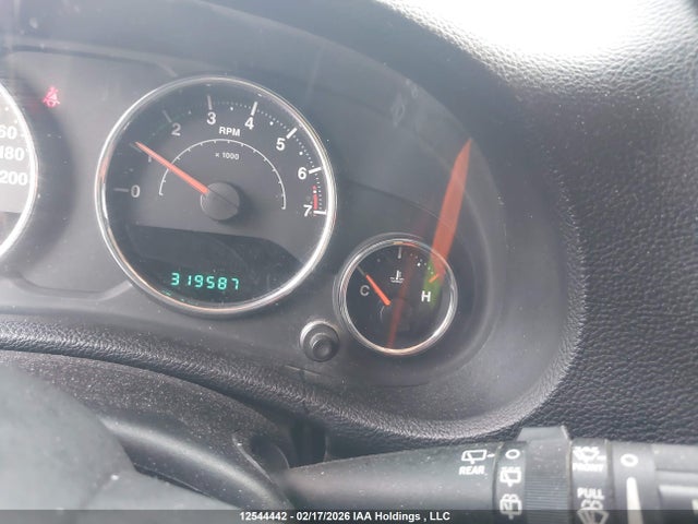 12544442 :رقم المزاد ، 1C4BJWEGXDL598732 vin ، 2013 Jeep Wrangler Unlimited Sahara مزاد بيع