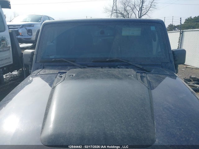 12544442 :رقم المزاد ، 1C4BJWEGXDL598732 vin ، 2013 Jeep Wrangler Unlimited Sahara مزاد بيع
