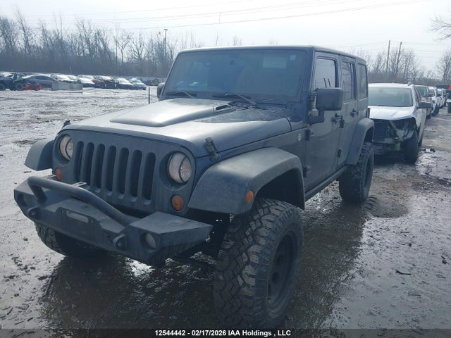 12544442 :رقم المزاد ، 1C4BJWEGXDL598732 vin ، 2013 Jeep Wrangler Unlimited Sahara مزاد بيع