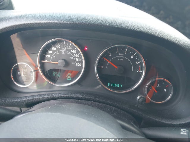 12544442 :رقم المزاد ، 1C4BJWEGXDL598732 vin ، 2013 Jeep Wrangler Unlimited Sahara مزاد بيع