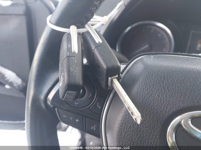 4T1G11AK6LU980425 Toyota CAMRY SE