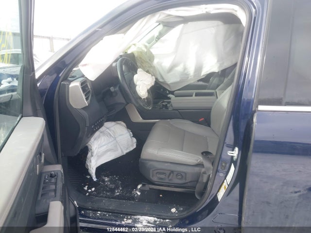 5TFJA5EC7NX008533 Toyota Tundra Limited
