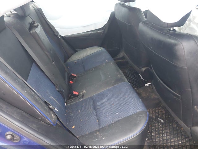 2T1BURHE0JC035565 Toyota COROLLA SE