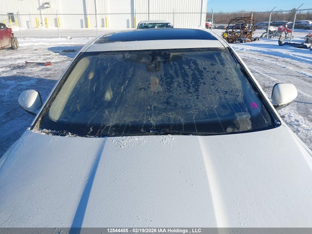 SAJBK4BV3HCY50722 Jaguar Xf 35t Prestige