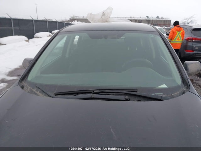 2HKRM4H43GH100374 Honda CR-V SE