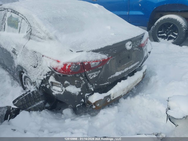 JM1BM1V77E1163237 Mazda Mazda3 Gs-sky