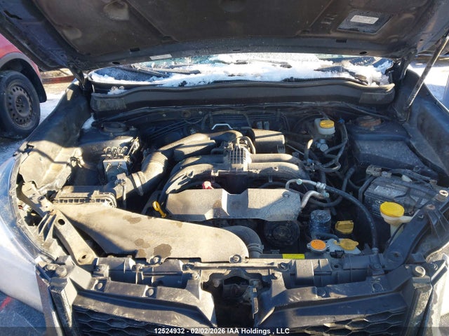 JF2SJEBC4HG454752 Subaru Forester 2.5i