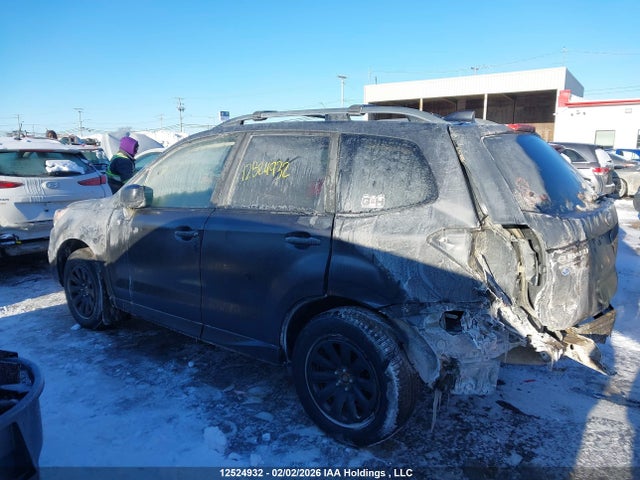 JF2SJEBC4HG454752 Subaru Forester 2.5i