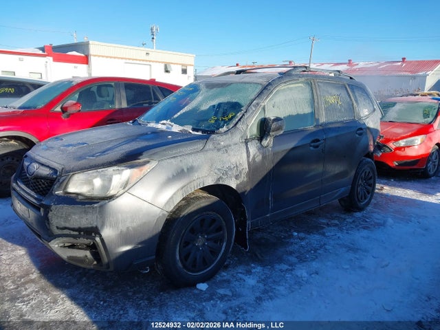 JF2SJEBC4HG454752 Subaru Forester 2.5i