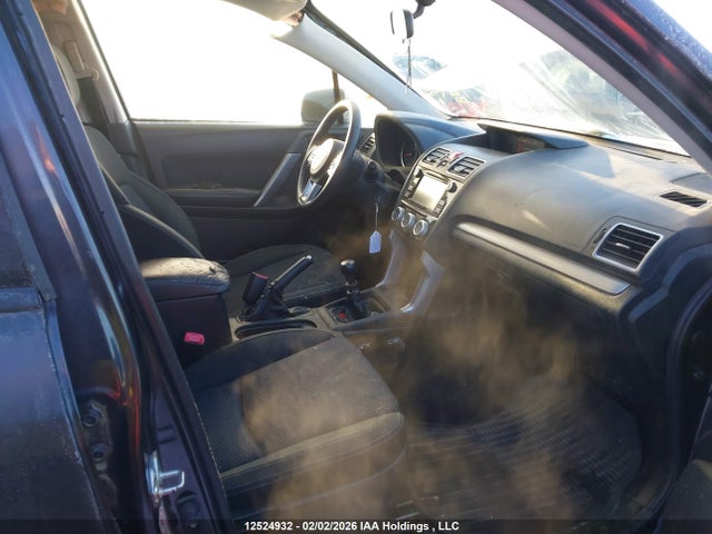 JF2SJEBC4HG454752 Subaru Forester 2.5i