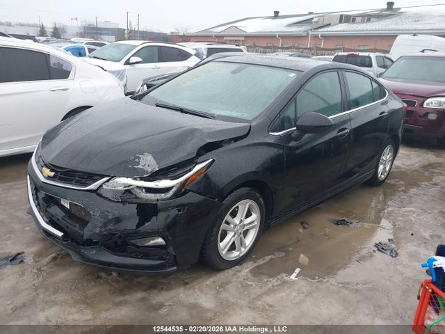 Chevrolet Cruze Lt Auto 2018 1G1BE5SM2J7168926 Image 2