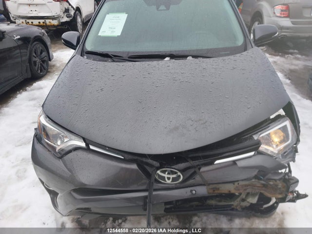 Продаж на аукціоні авто 2018 Toyota Rav4 Xle, vin: 2T3RFREV9JW812697, номер лоту: 12544558