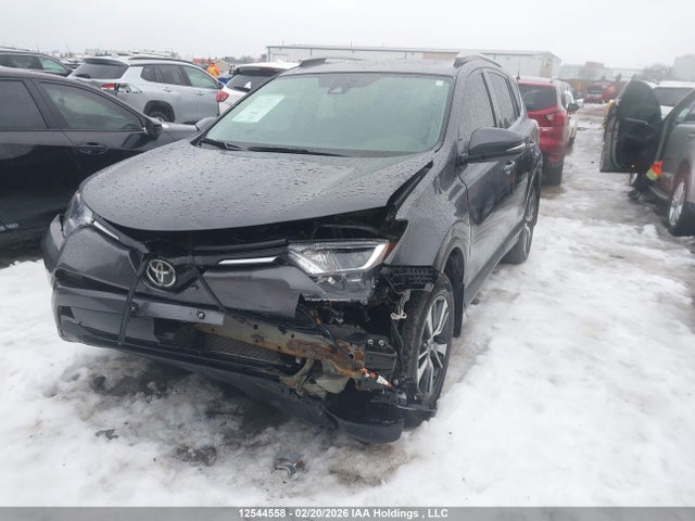 Продаж на аукціоні авто 2018 Toyota Rav4 Xle, vin: 2T3RFREV9JW812697, номер лоту: 12544558