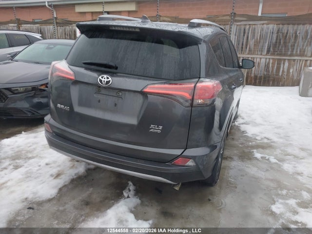 Продаж на аукціоні авто 2018 Toyota Rav4 Xle, vin: 2T3RFREV9JW812697, номер лоту: 12544558