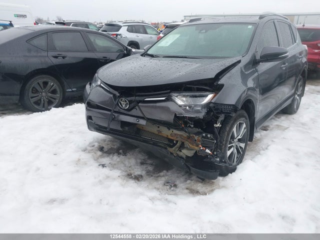 Продаж на аукціоні авто 2018 Toyota Rav4 Xle, vin: 2T3RFREV9JW812697, номер лоту: 12544558