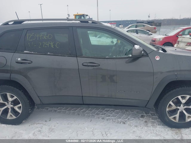 Jeep Cherokee Trailhawk 2016 1C4PJMBS0GW224460 Image 13