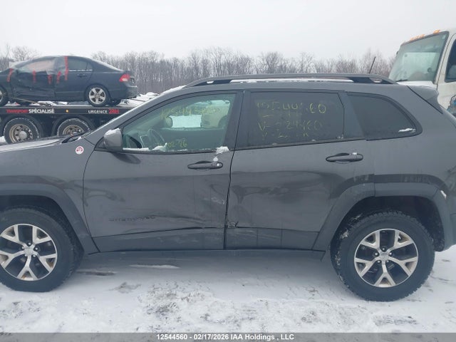 Jeep Cherokee Trailhawk 2016 1C4PJMBS0GW224460 Image 14