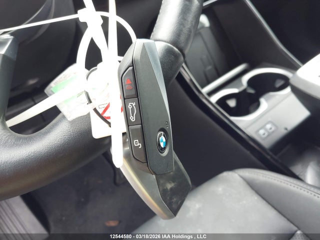2025 Bmw X1 Xdrive28i მანქანა იყიდება აუქციონზე, vin: WBX73EF09S5166035, აუქციონის ნომერი: 12544580