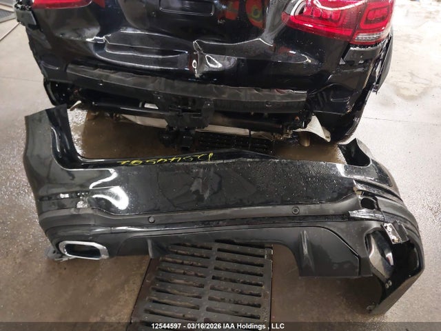 W1N0G8EB8NV382818 Mercedes-Benz Glc 300 4matic